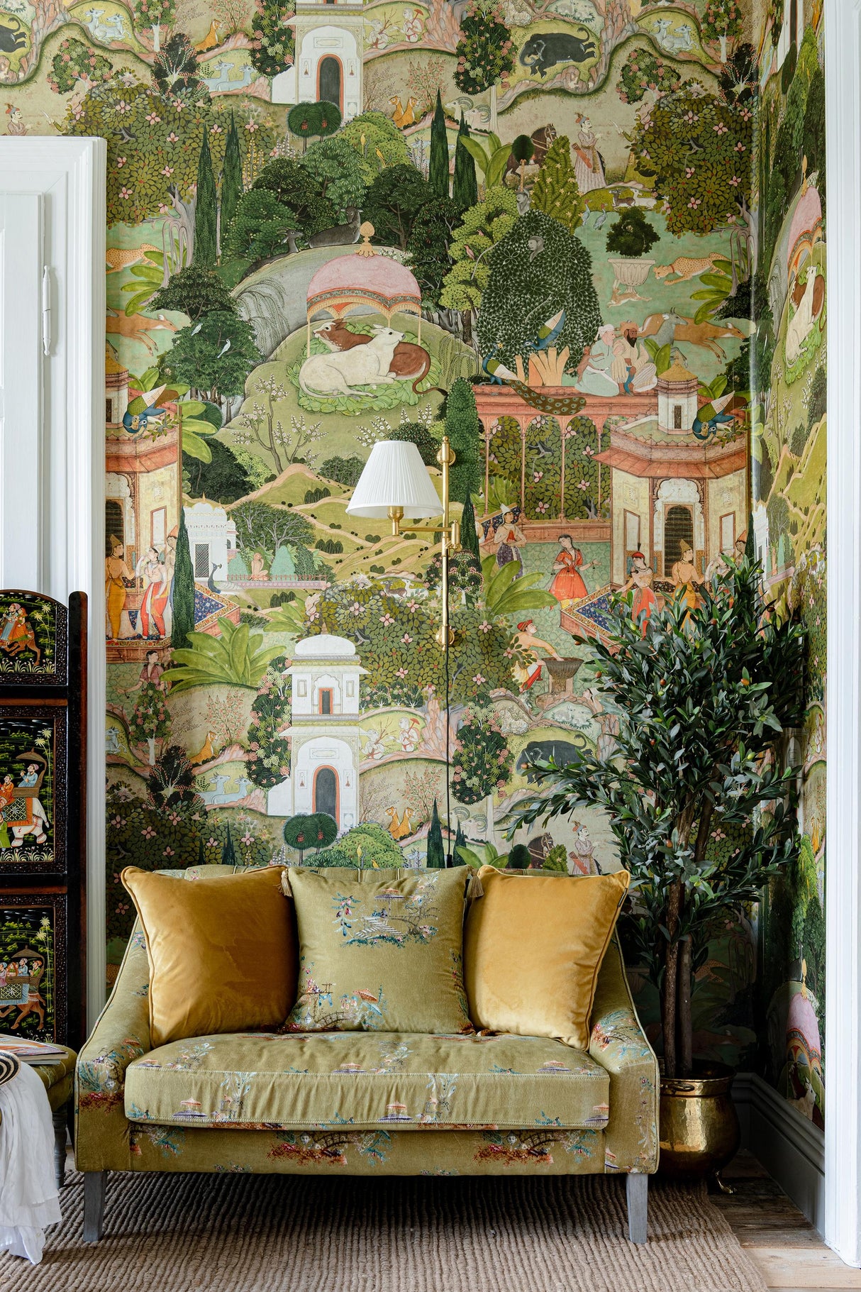 MindTheGap GARDENS OF JAIPUR The Curator's Cabinet Wallpaper
