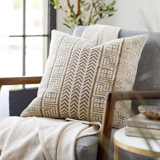 Surya Janya JNY-012 14"H x 22"W Pillow Cover