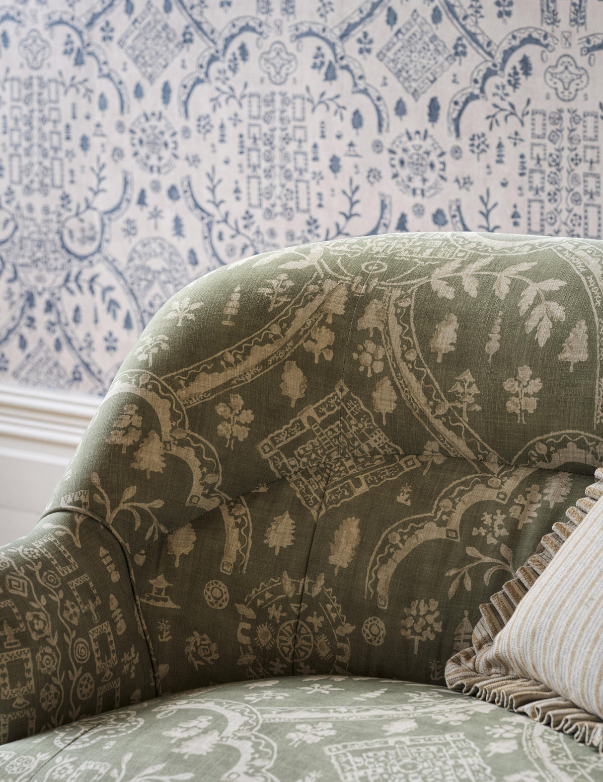 Sanderson Topiary View Thyme Fabric