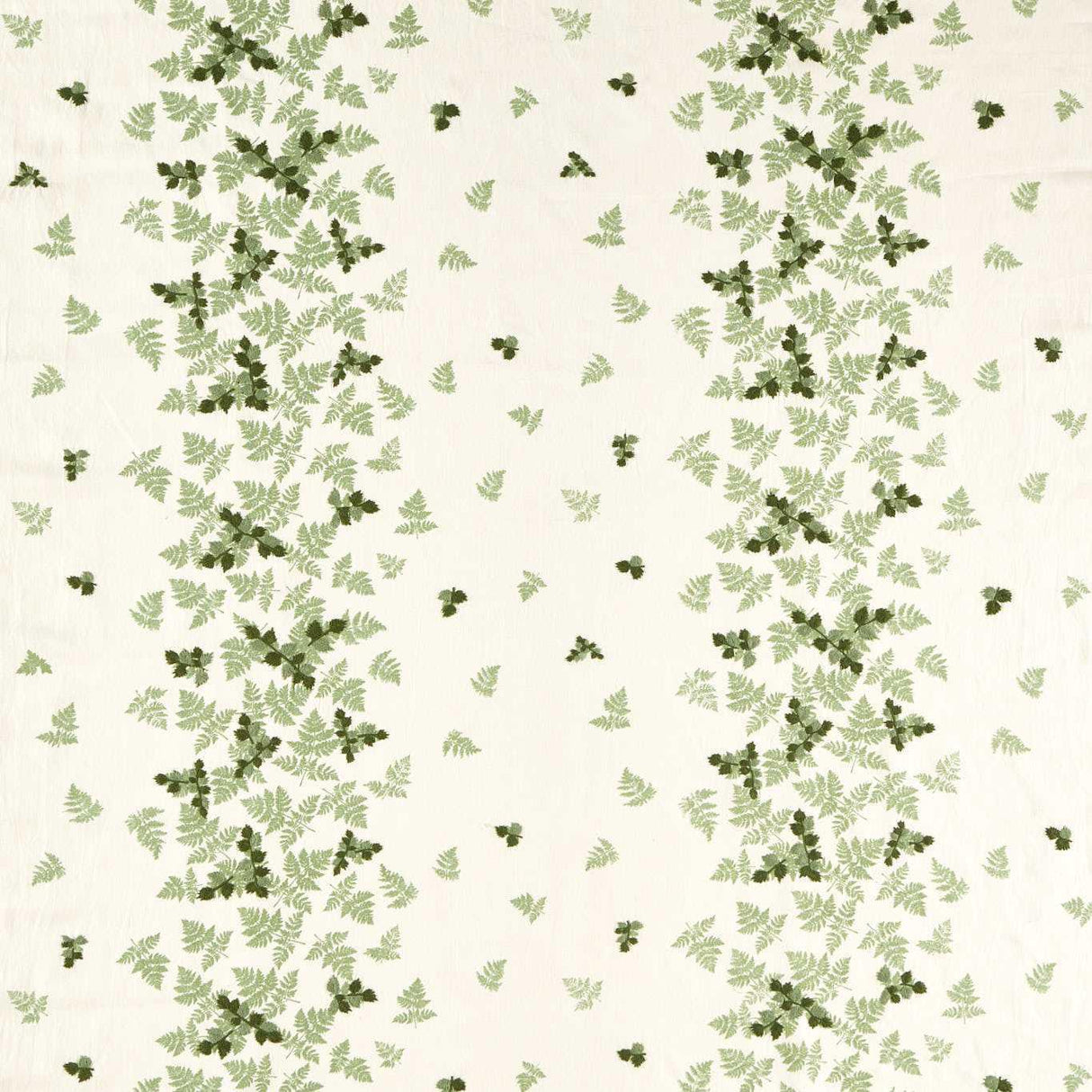 Sanderson Alice`s Fern Silver/Green Fabric