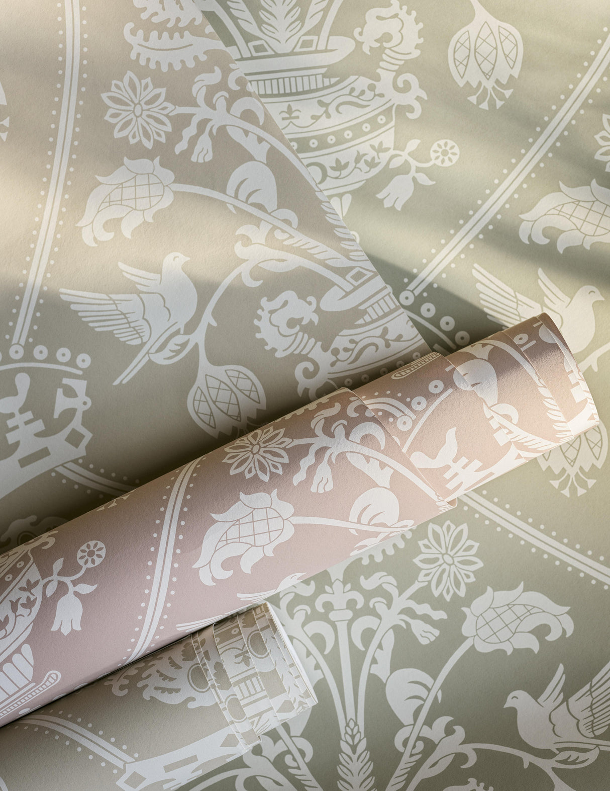 Sanderson Highgrove Damask Gritstone Wallpaper