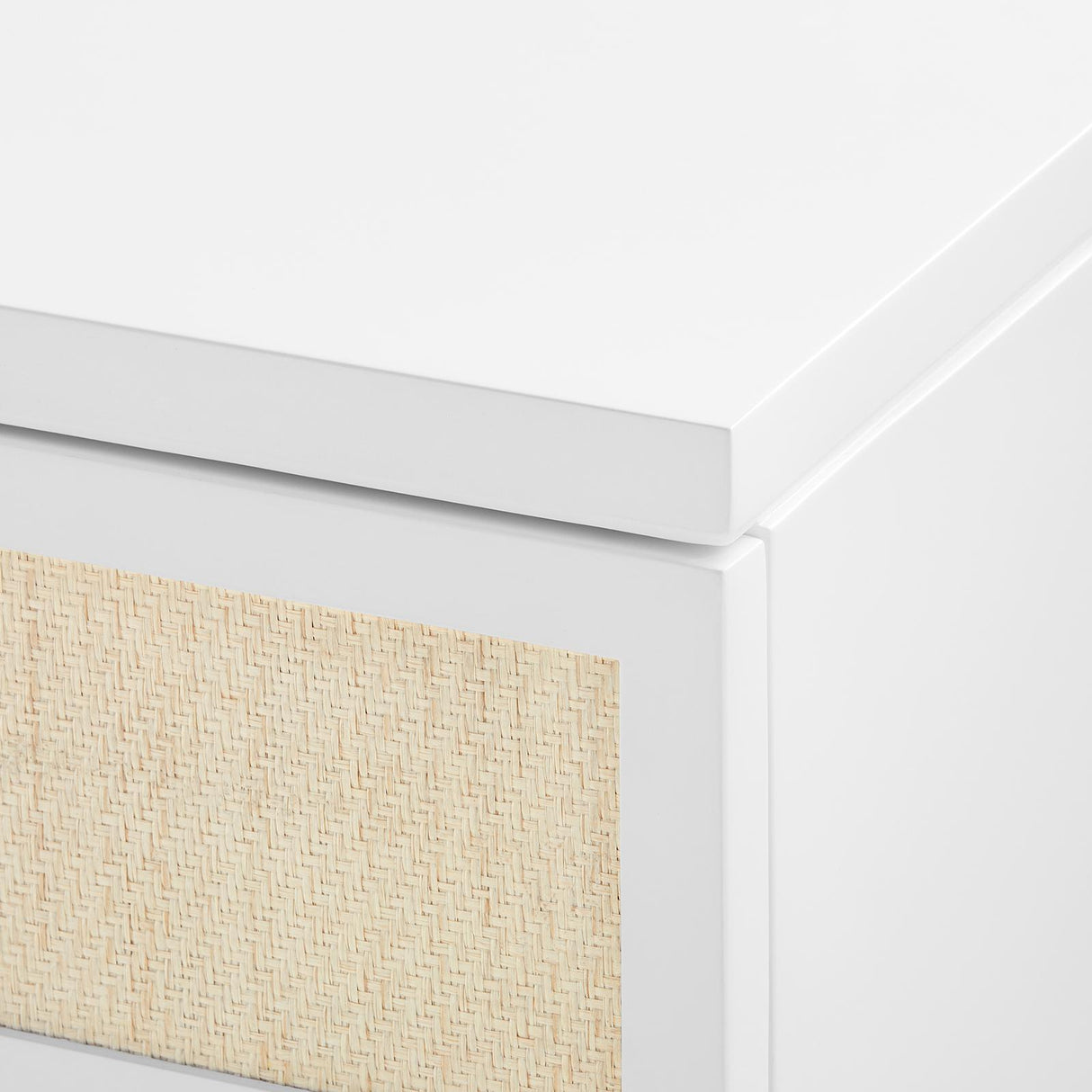 Villa & House Vanilla Astor 3-Drawer Side Table
