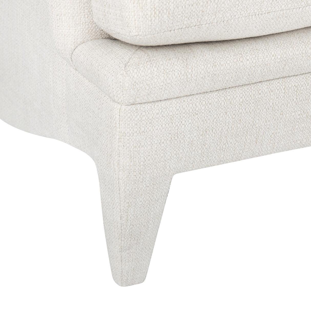 Villa & House Kingston Warm White Meadows Loveseat