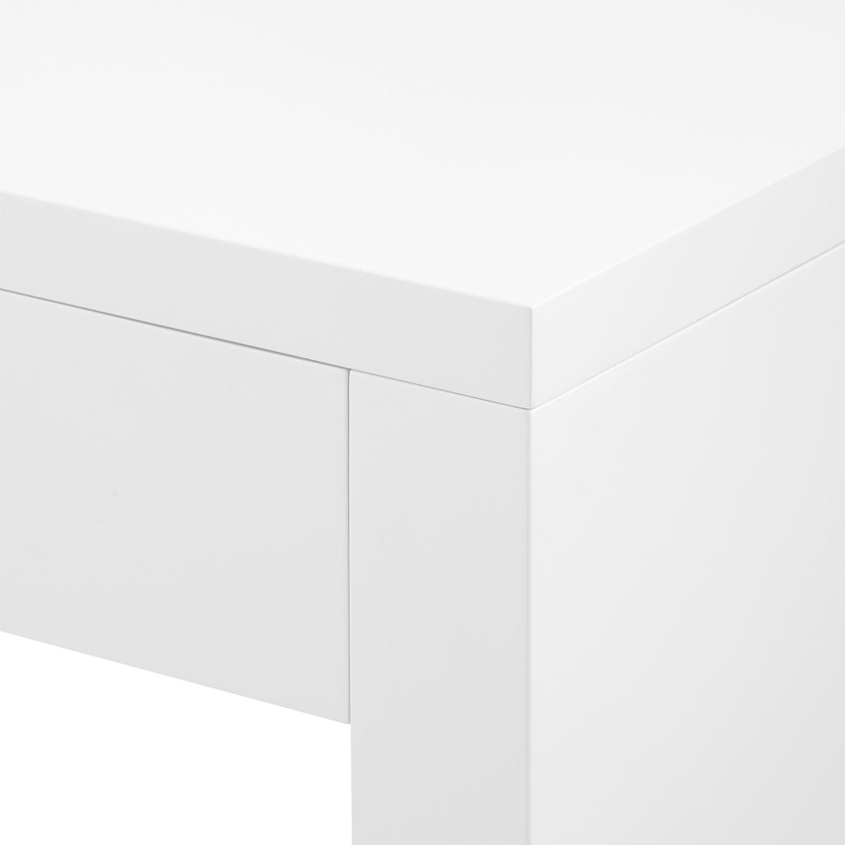 Villa & House Chiffon White Morgan Console Table