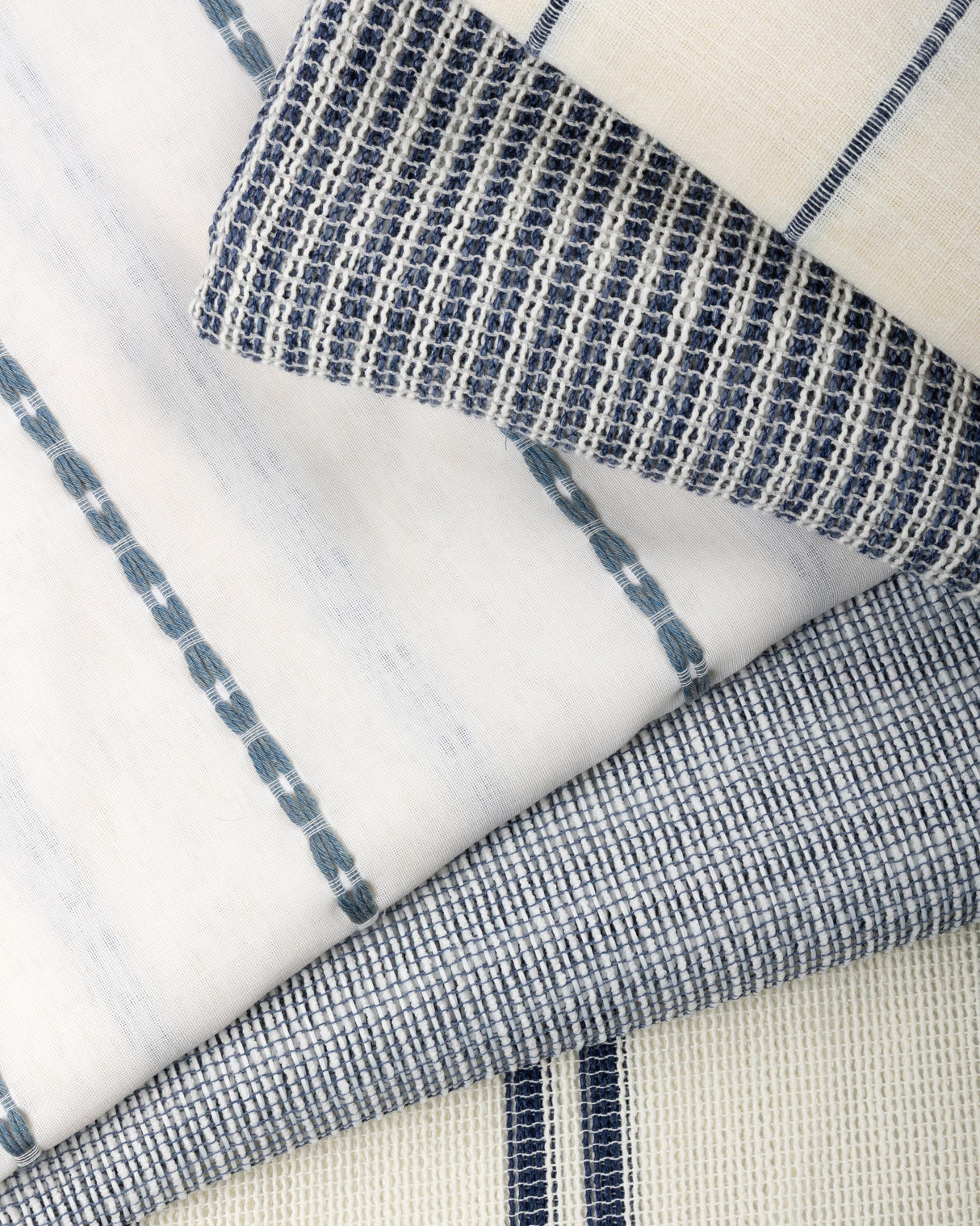 Kravet DESIGN 90045 51 Drapery Fabric