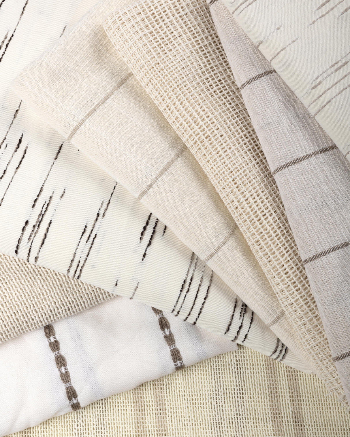 Kravet DESIGN 90065 16 Drapery Fabric