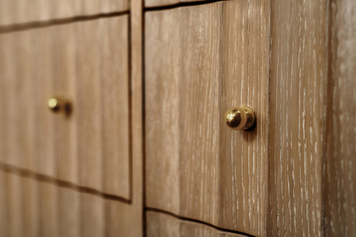 Worlds Away Four Drawer Chest With Fluted Detail In Cerused Oak