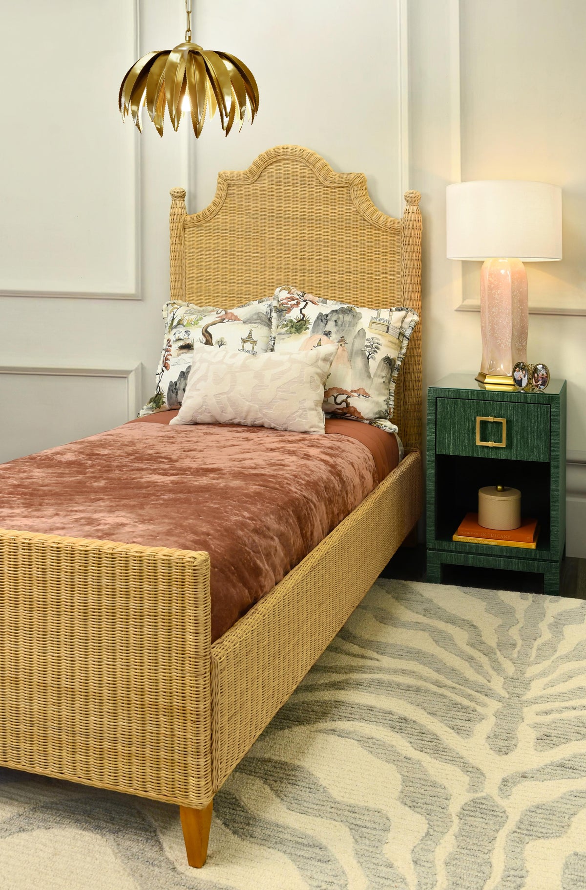 Worlds Away One Drawer Side Table With Large Brass Square Hardware In Green Dyed Grasscloth With Glass Top