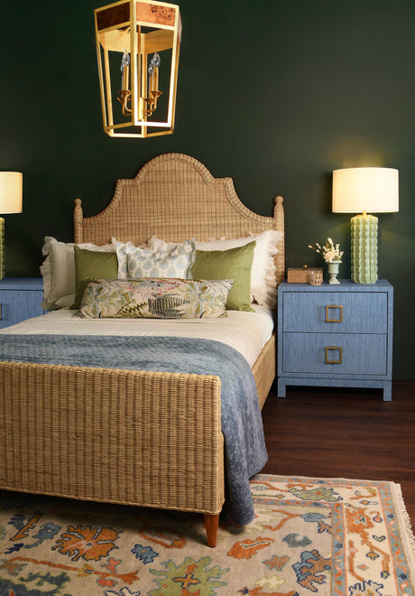 Worlds Away Bed Frame With Arched Headboard, Side Rails, And Footboard In Rattan With Wood Feet, Queen Size