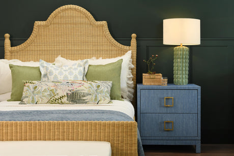 Worlds Away Bed Frame With Arched Headboard, Side Rails, And Footboard In Rattan With Wood Feet, Queen Size