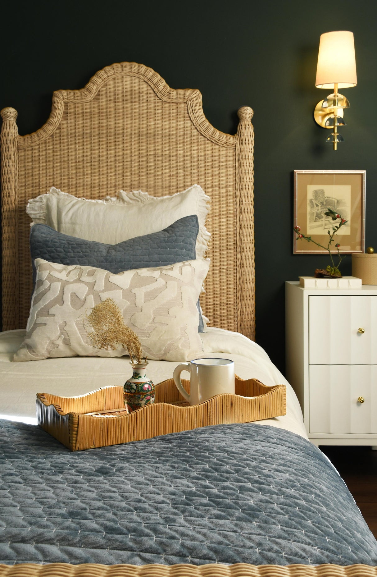 Worlds Away Bed Frame With Arched Headboard, Side Rails, And Footboard In Rattan With Wood Feet, Twin Size