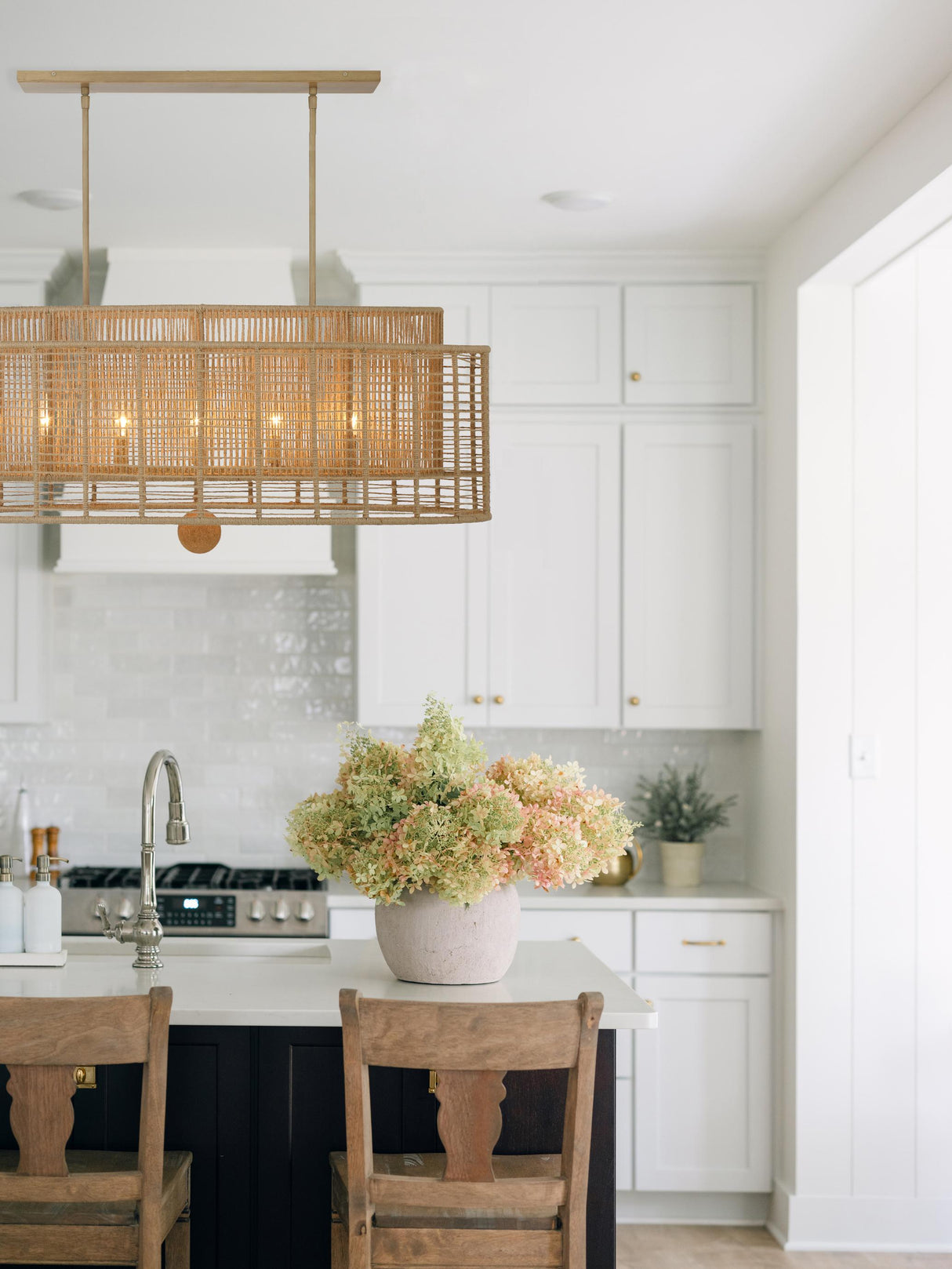 Crystorama Jayna 5 Light Burnished Silver Linear Oval Chandelier