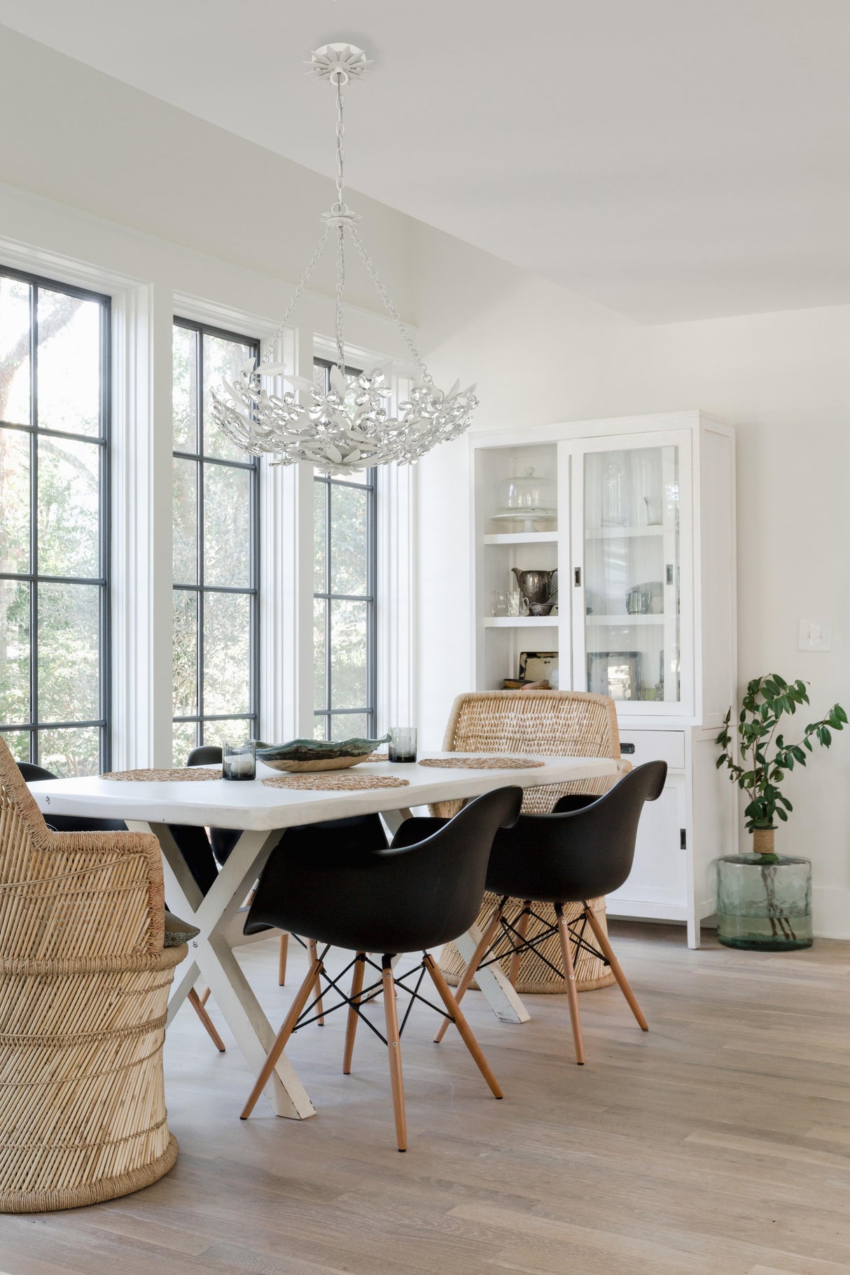 Crystorama Marselle 6 Light Matte White Chandelier
