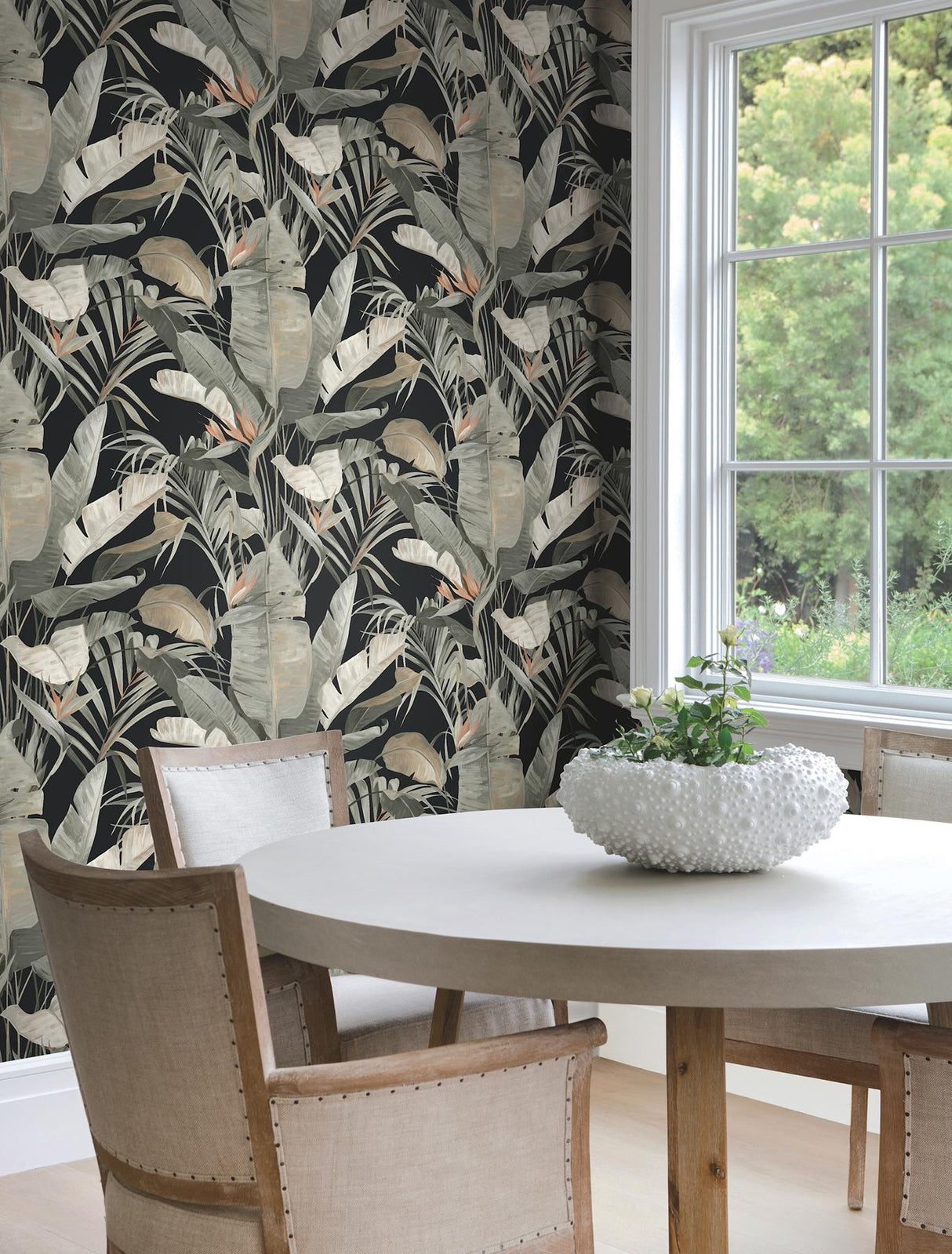 Kravet DESIGN W4307 811 Wallpaper