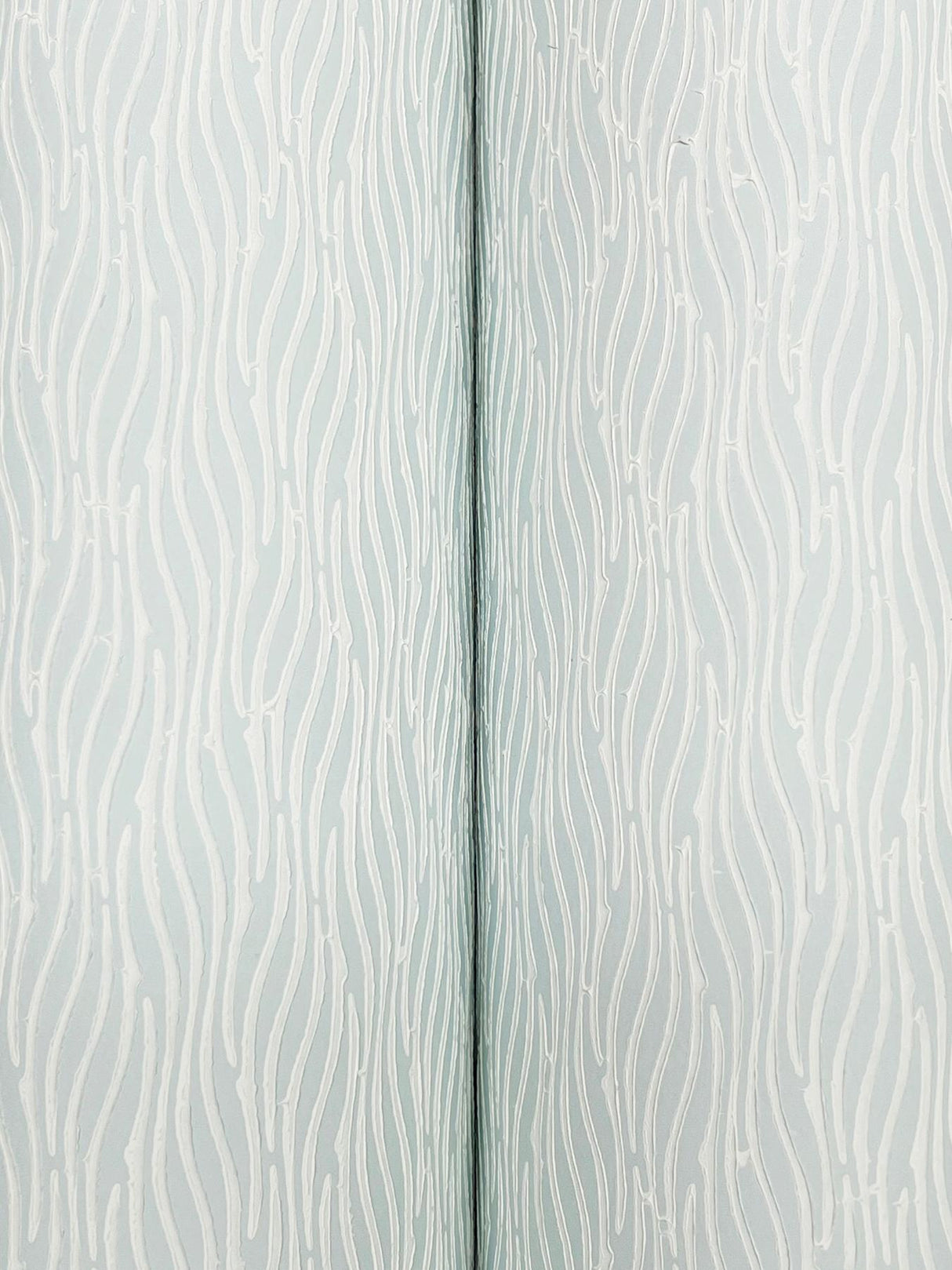Kravet DESIGN W4309 15 Wallpaper