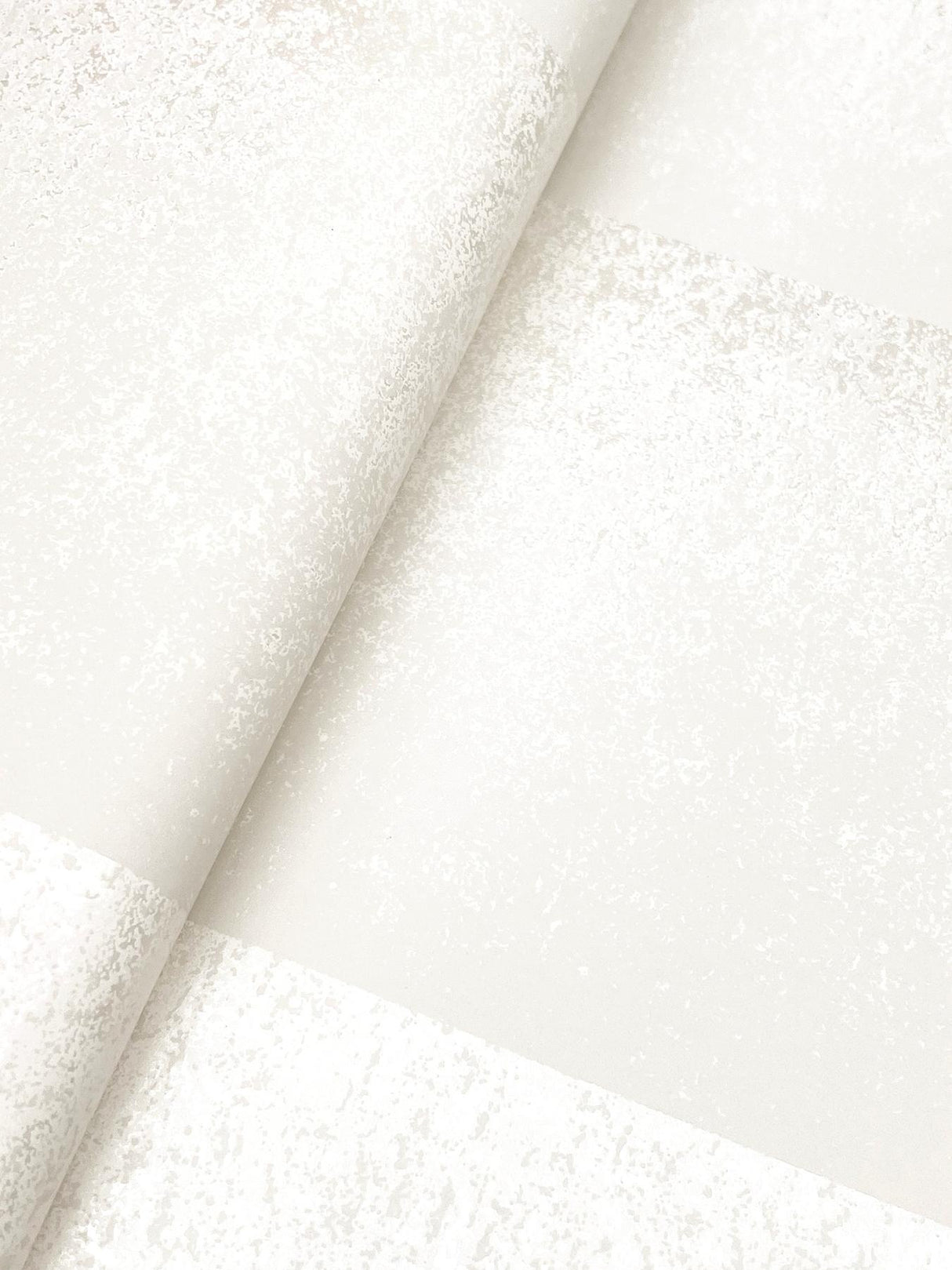 Kravet DESIGN W4310 101 Wallpaper