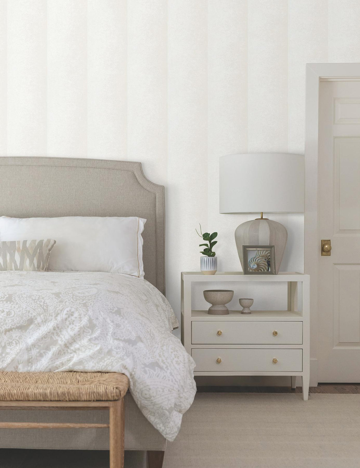 Kravet DESIGN W4310 101 Wallpaper