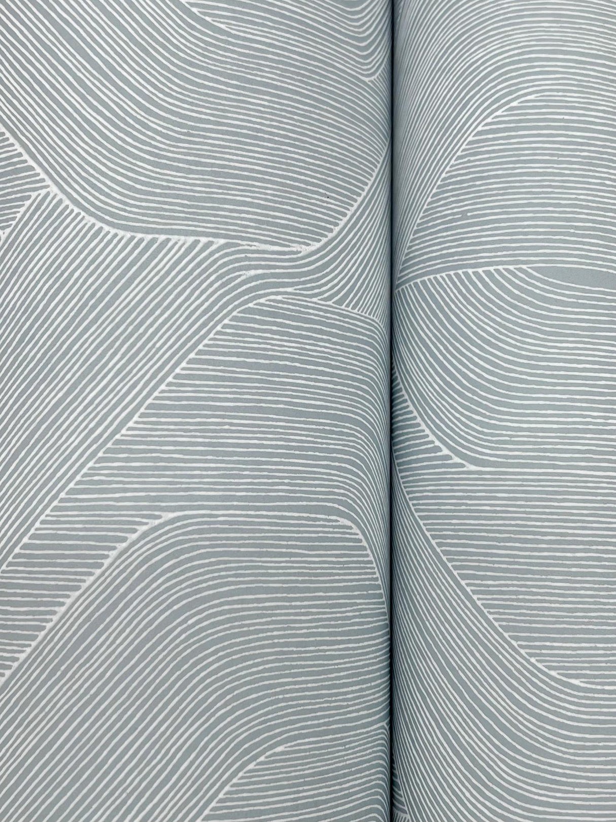 Kravet DESIGN W4314 15 Wallpaper