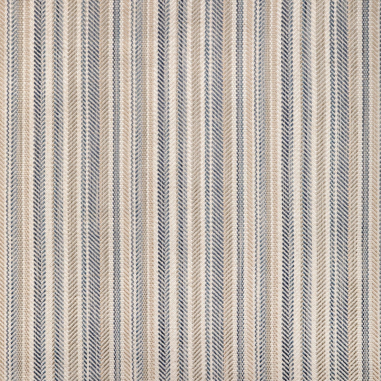 Kravet DESIGN 37452 516 Upholstery Fabric