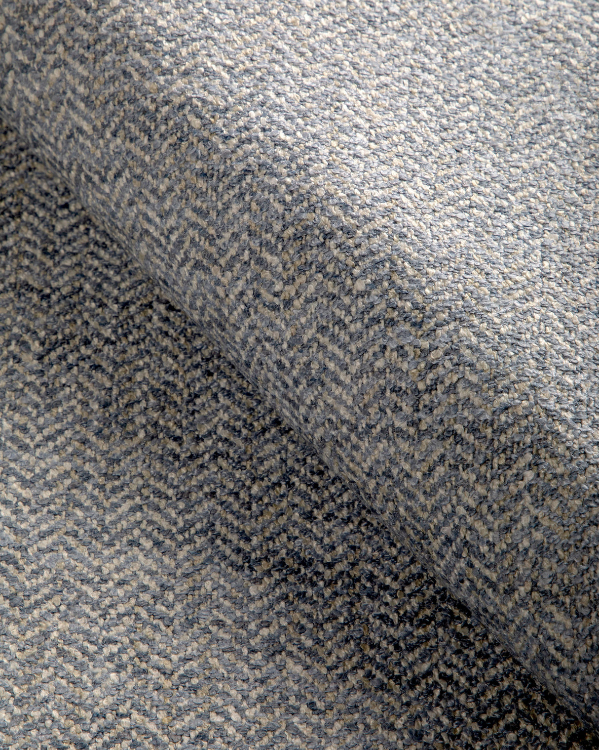 Kravet DESIGN 37456 516 Upholstery Fabric