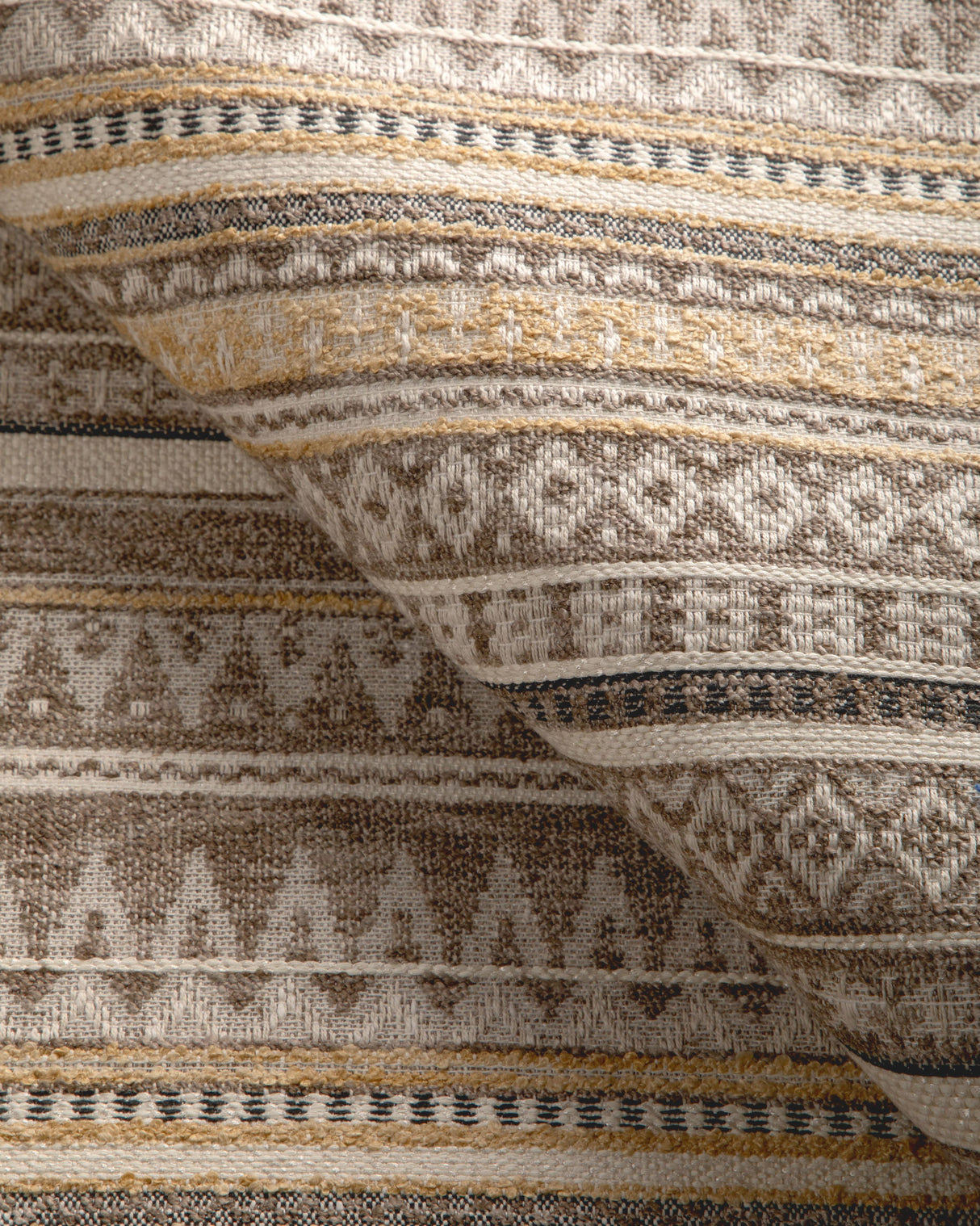Kravet DESIGN 37457 64 Upholstery Fabric