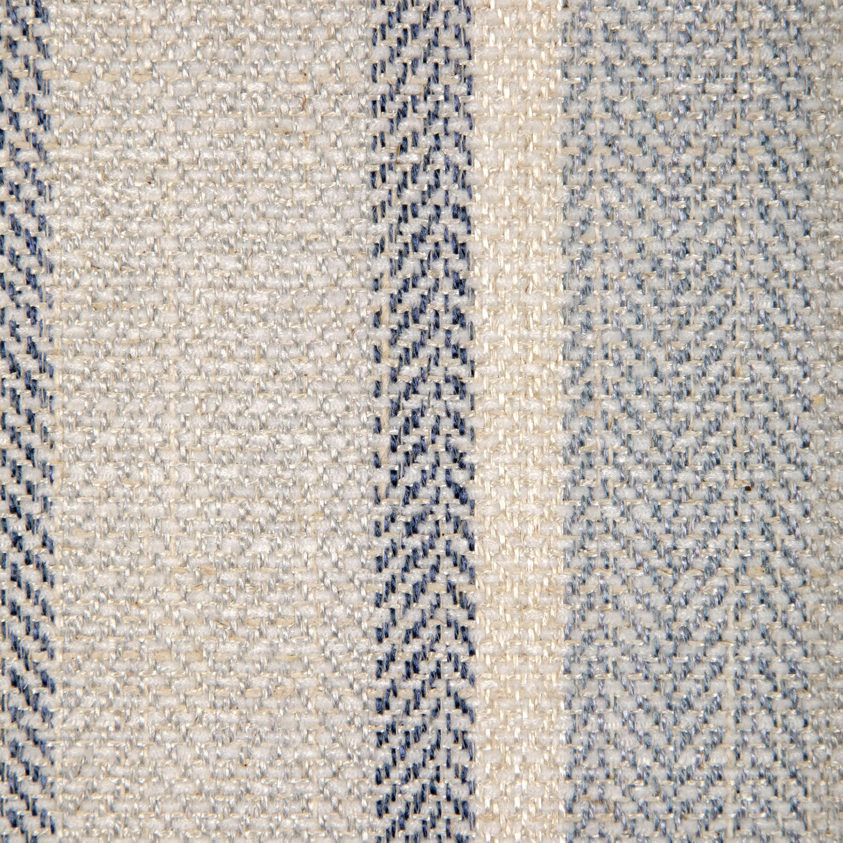 Kravet DESIGN 37462 516 Upholstery Fabric