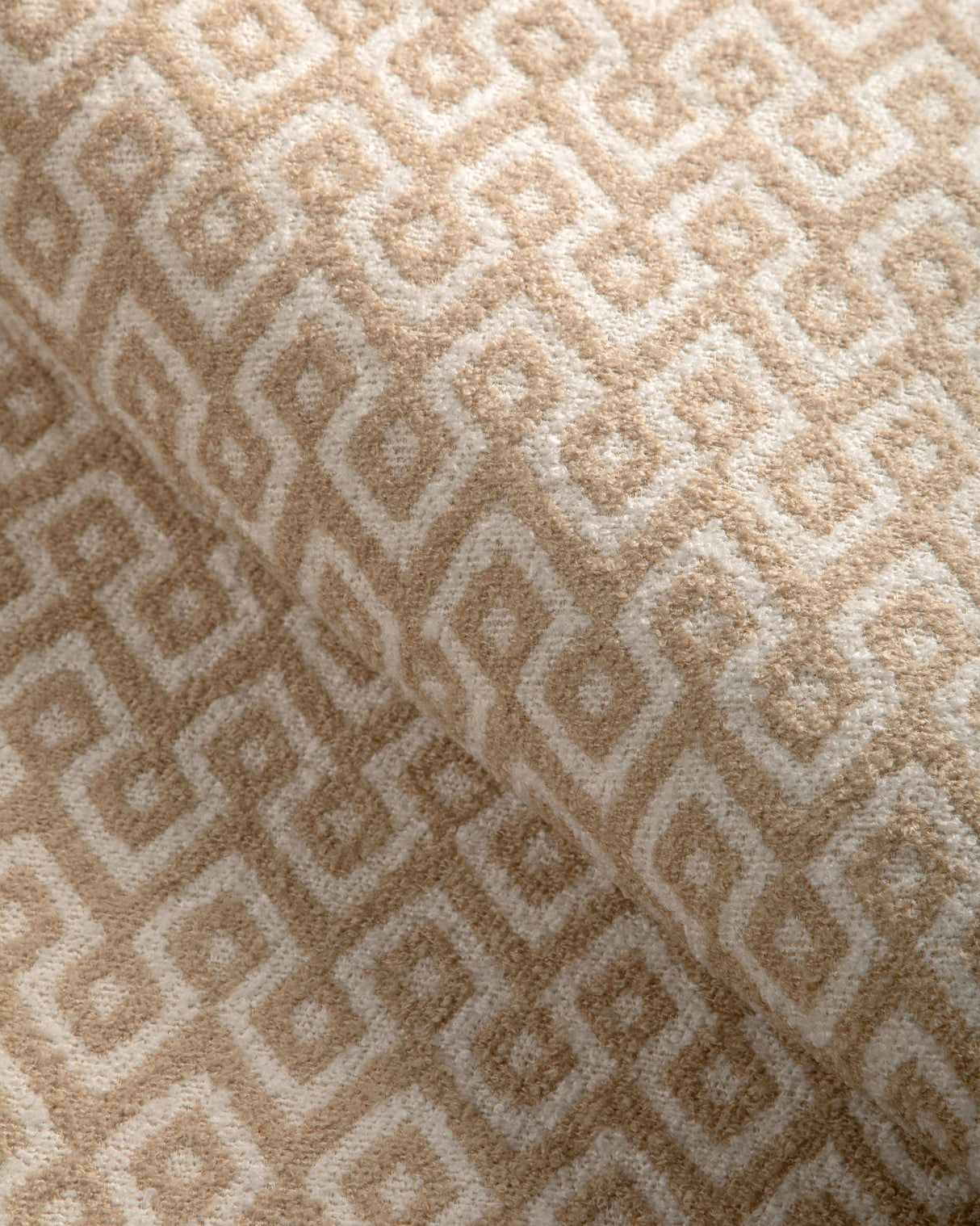 Kravet DESIGN 37466 16 Upholstery Fabric