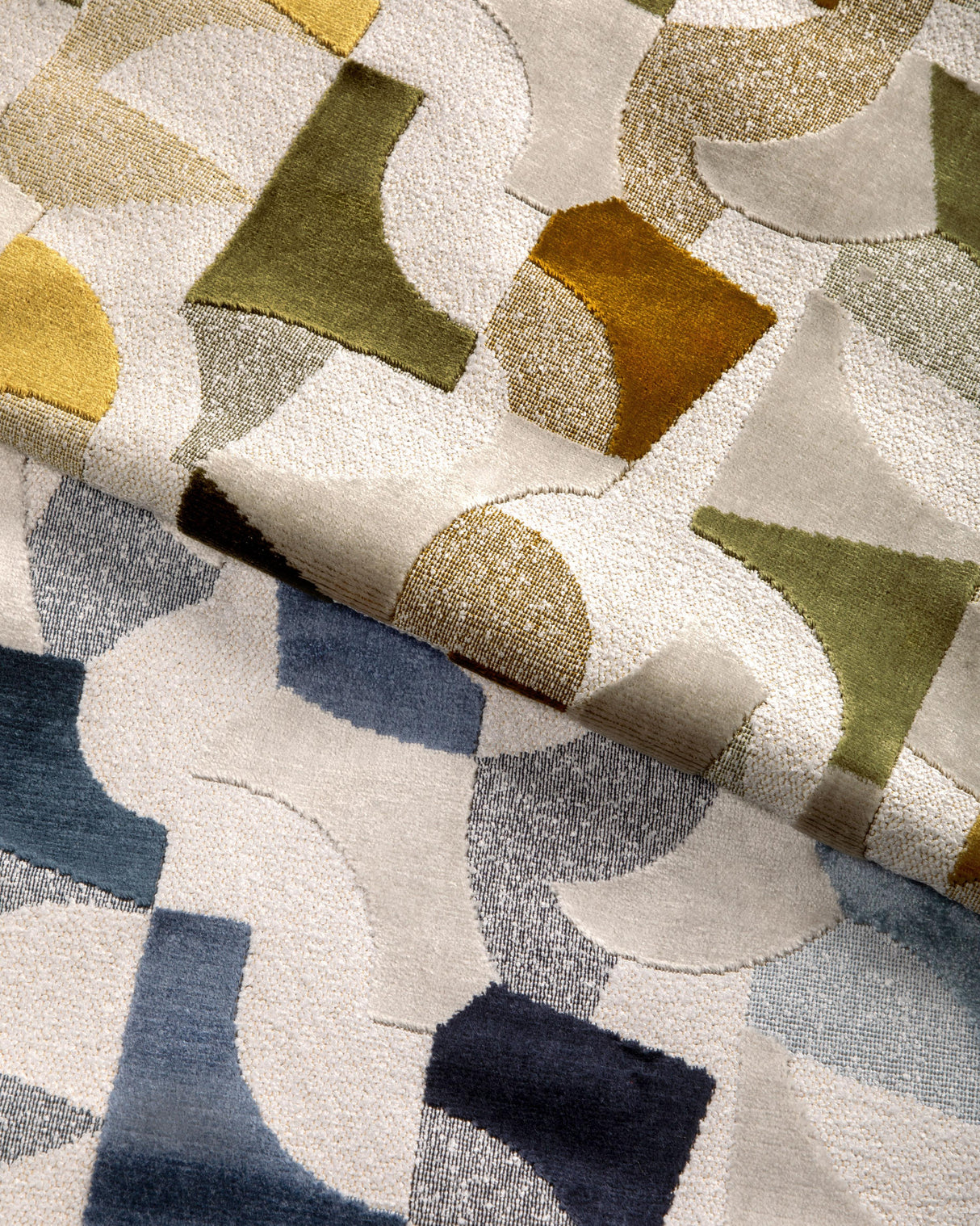 Kravet DESIGN 37477 430 Upholstery Fabric
