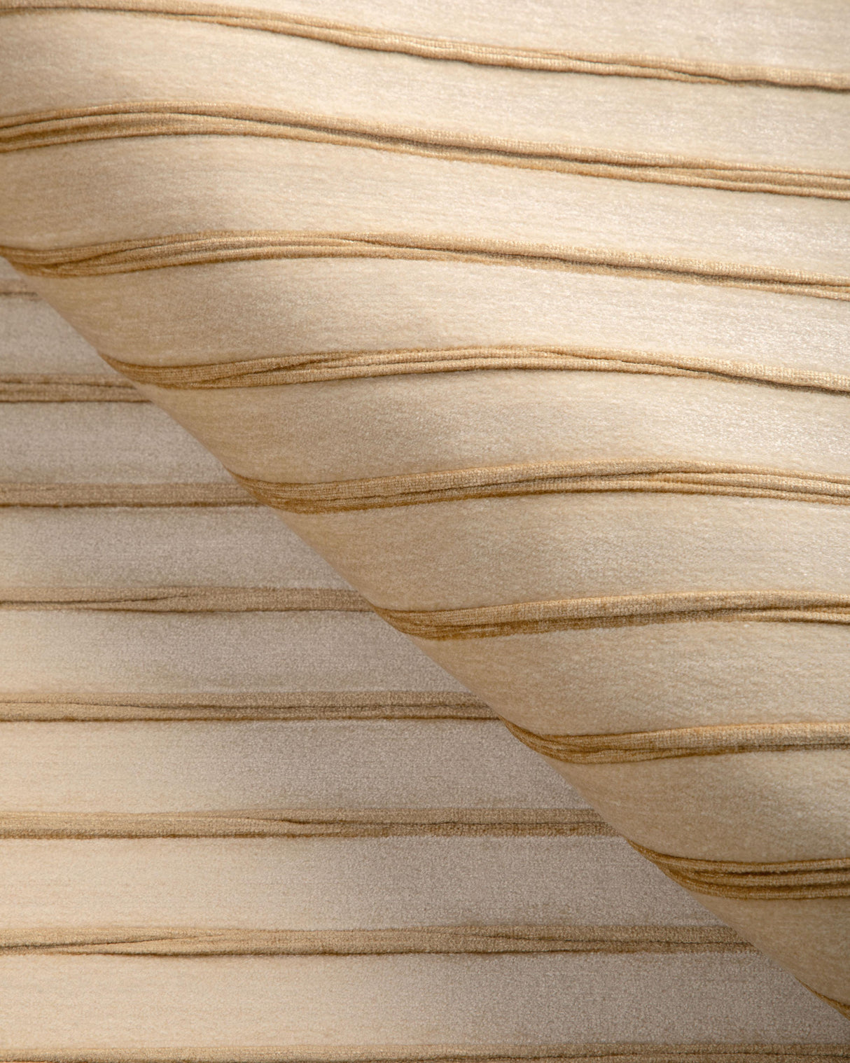 Kravet DESIGN 37494 4 Upholstery Fabric