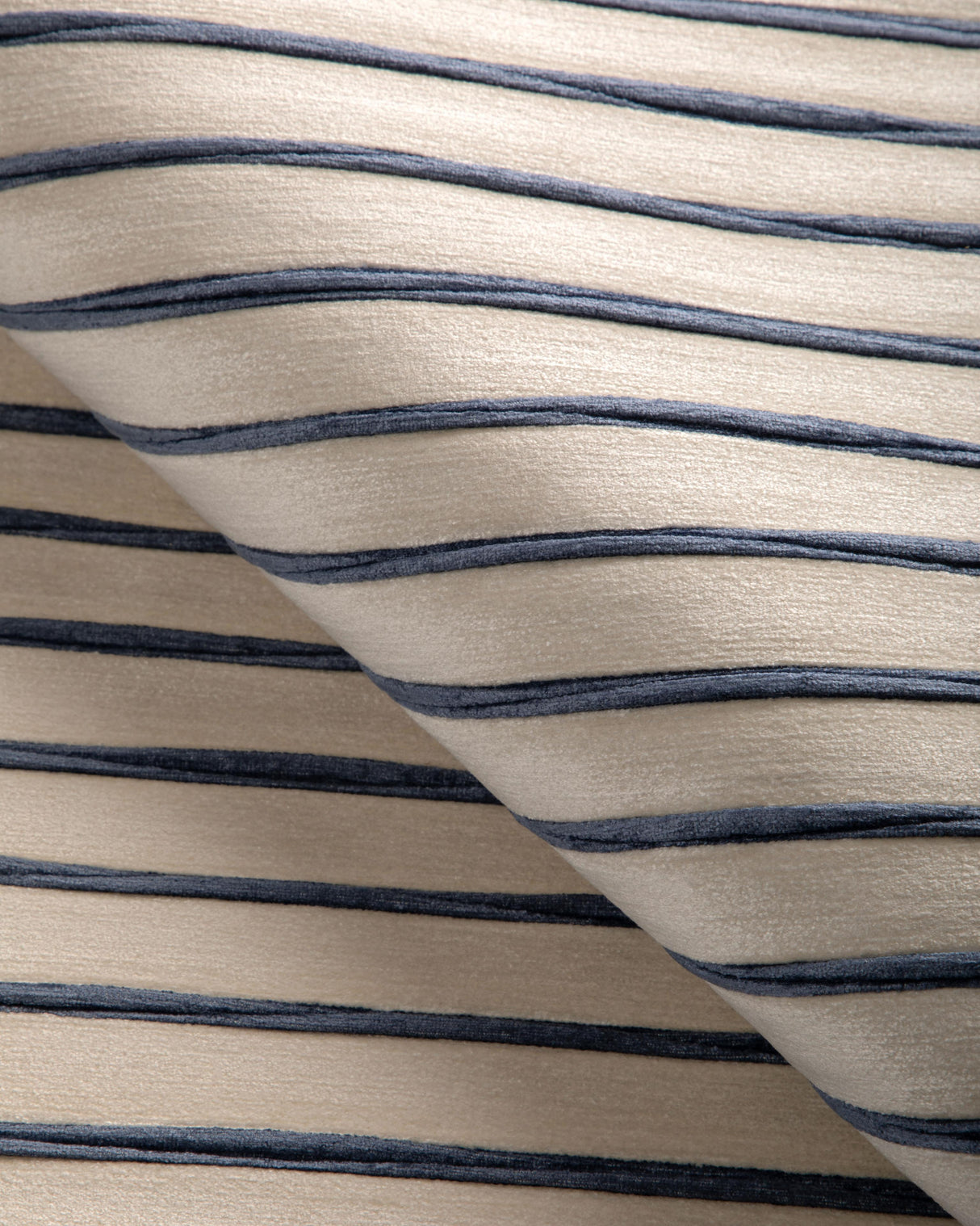 Kravet DESIGN 37494 5 Upholstery Fabric