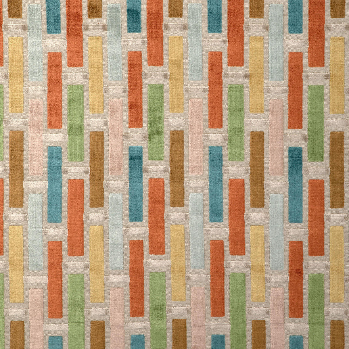 Kravet DESIGN 37495 424 Upholstery Fabric