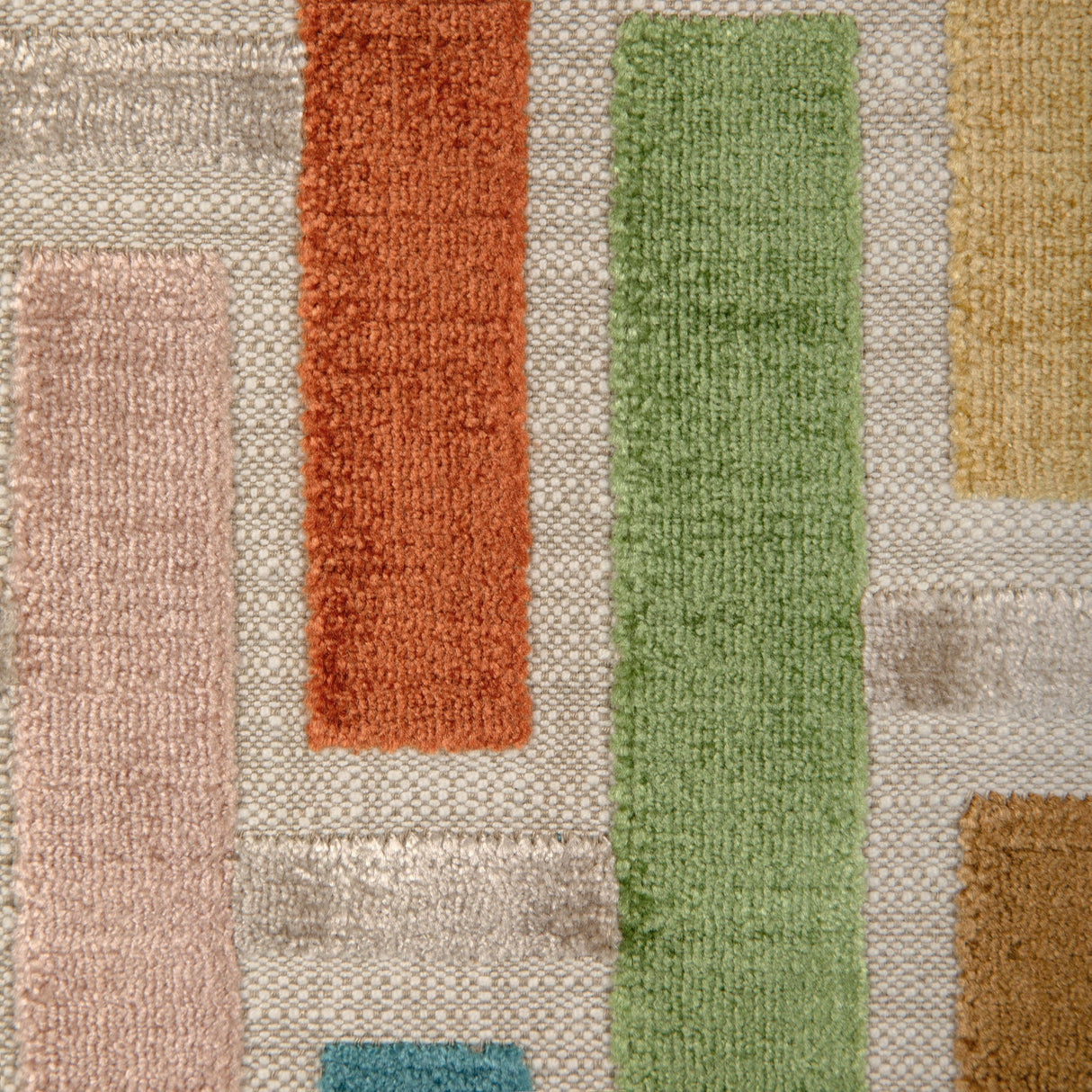 Kravet DESIGN 37495 424 Upholstery Fabric