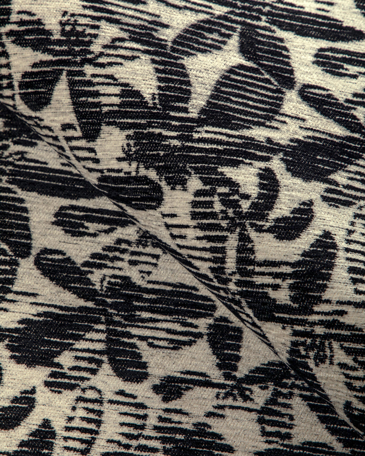 Kravet RANZA SILHOUETTE Upholstery Fabric