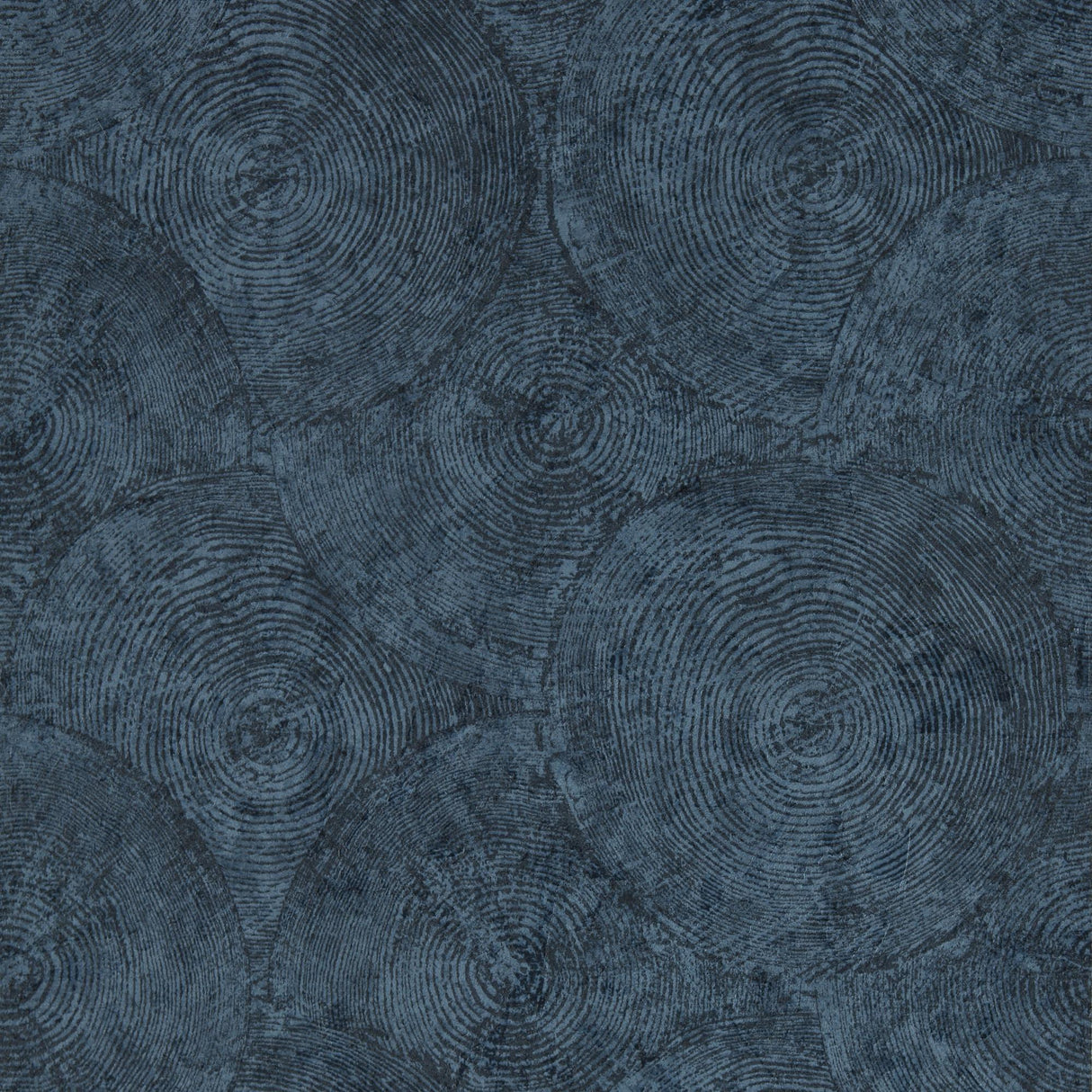 Clarke & Clarke SILVAN MIDNIGHT WP Wallpaper