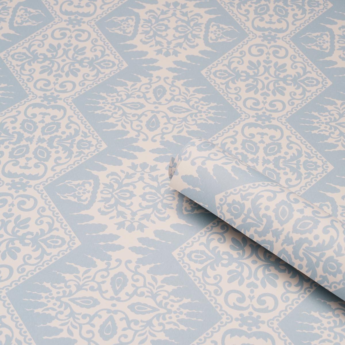 Schumacher Berkeley Hydrangea Wallpaper