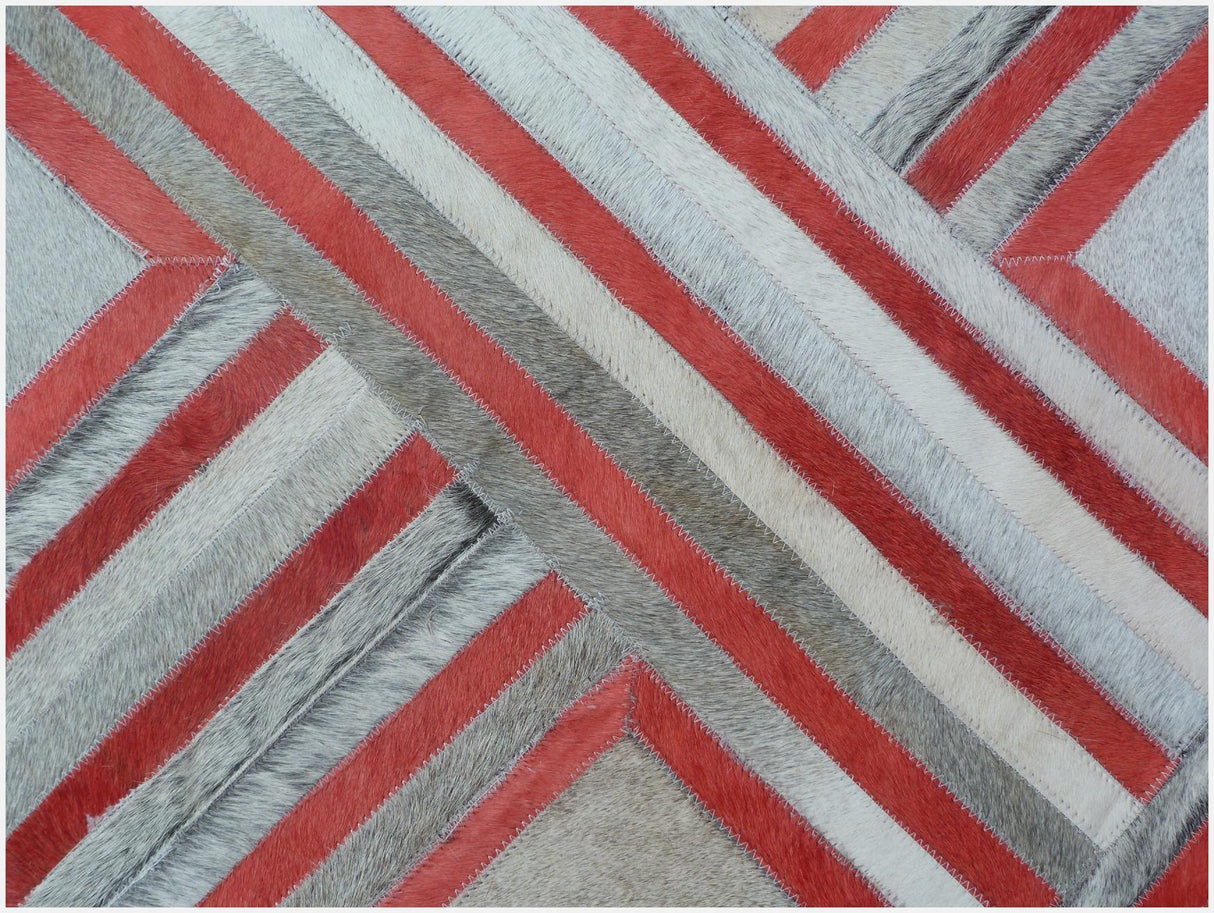 Exquisite Rugs Natural Hide Handmade Leather Hide in 2137 Red/Multi 8' x 10' Area Rug