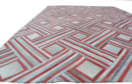 Exquisite Rugs Natural Hide Handmade Leather Hide in 2137 Red/Multi 8' x 10' Area Rug