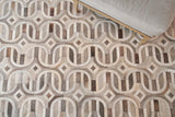 Exquisite Rugs Natural Hide Handmade Leather Hide in 2140 Medium Gray/Ivory 8' x 10' Area Rug