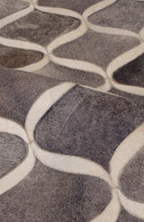 Exquisite Rugs Natural Hide Handmade Leather Hide in 2152 Dark Gray/Multi 8' x 10' Area Rug