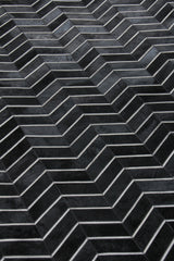 Exquisite Rugs Natural Hide Handmade Leather Hide in 2164 Black/Ivory 11.5' x 14.5' Area Rug