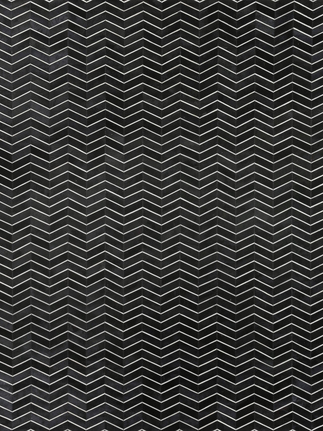 Exquisite Rugs Natural Hide Handmade Leather Hide in 2164 Black/Ivory 11.5' x 14.5' Area Rug