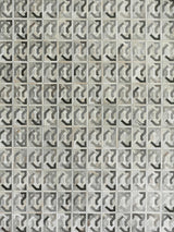 Exquisite Rugs Natural Hide Handmade Leather Hide in 2168 Ivory/Silver/Medium Gray 5' x 8' Area Rug