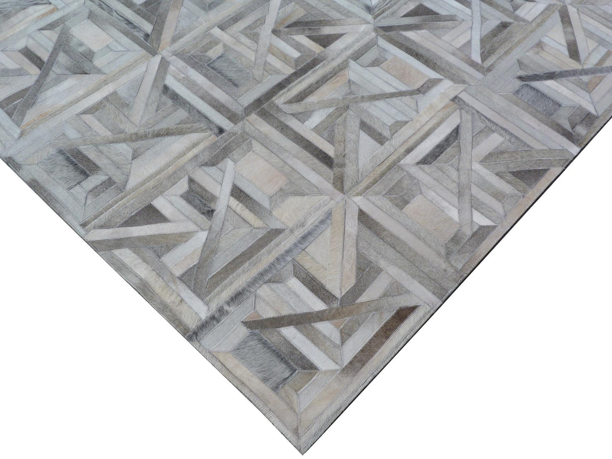 Exquisite Rugs Natural Hide Handmade Leather Hide in 2172 Silver/Multi 8' x 10' Area Rug