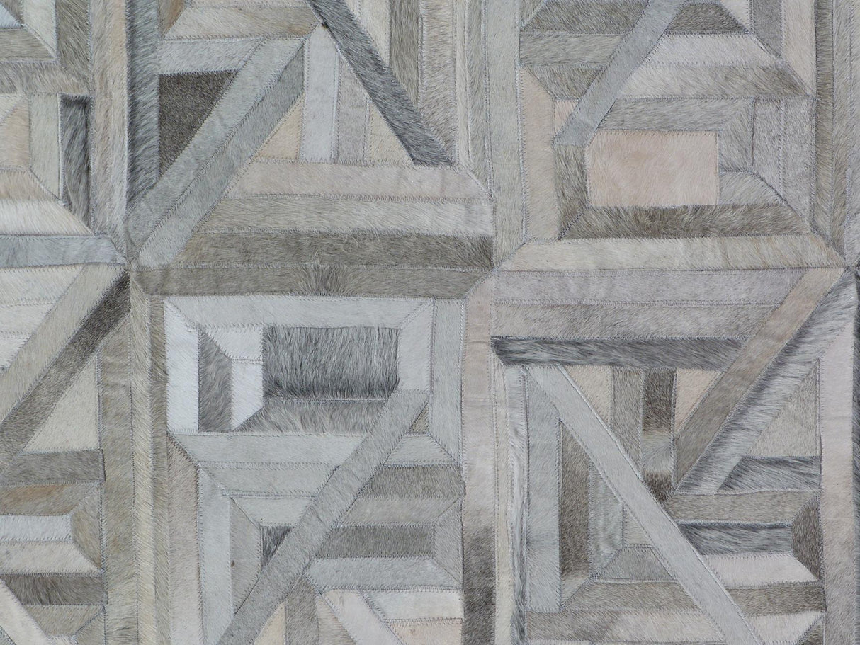 Exquisite Rugs Natural Hide Handmade Leather Hide in 2172 Silver/Multi 8' x 10' Area Rug