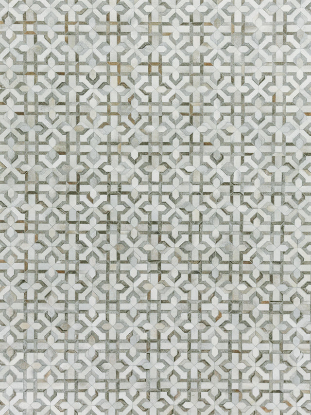 Exquisite Rugs Natural Hide Handmade Leather Hide in 2209 Silver/Ivory 8' x 11' Area Rug
