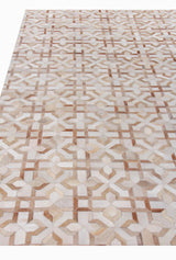 Exquisite Rugs Natural Hide Handmade Leather Hide in 2210 Beige/Ivory 5' x 8' Area Rug
