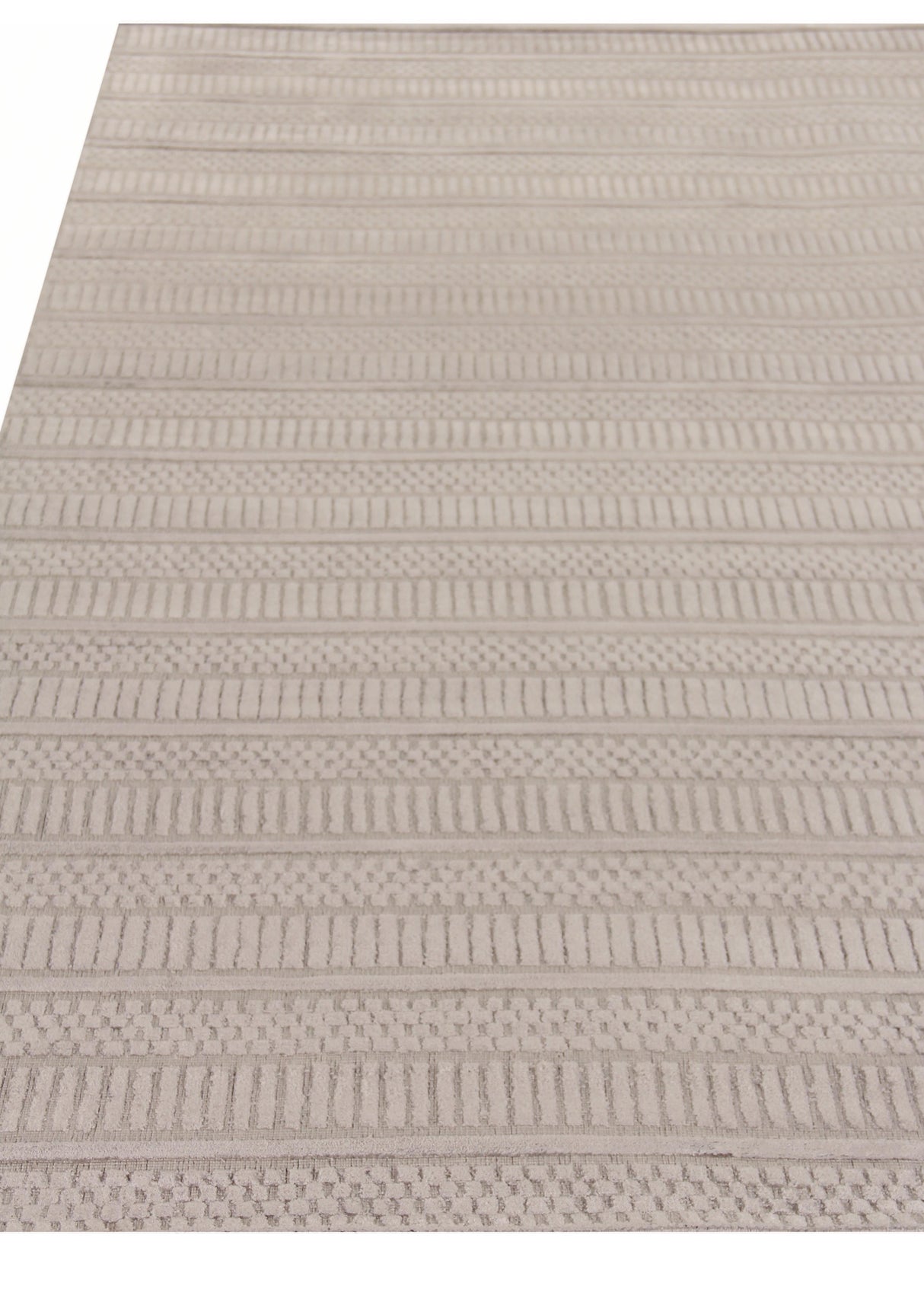 Exquisite Rugs Addison Hand Loomed Bamboo Silk in 2234 Aluminum 10' x 14' Area Rug