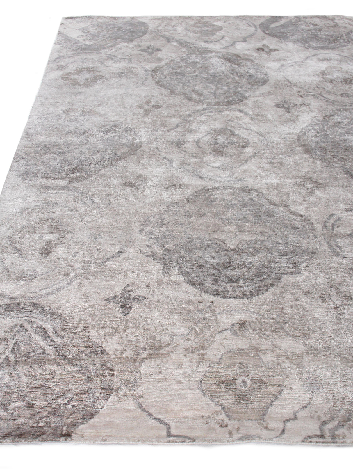 Exquisite Rugs Antique'd Silk Hand Knotted Bamboo Silk in 2431 Beige/Ivory/Gray 6' x 9' Area Rug