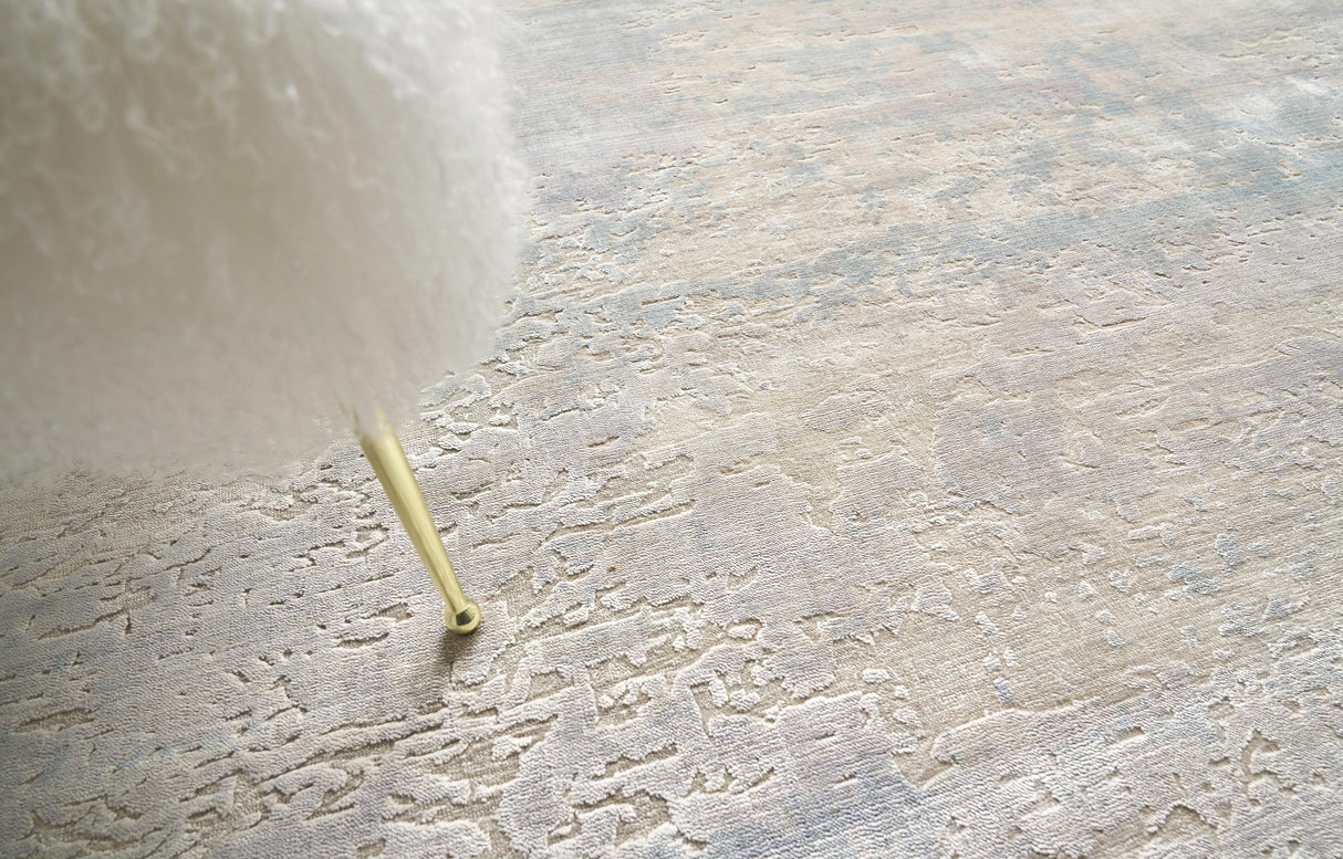 Exquisite Rugs Reflections Hand Loomed Bamboo Silk in 2511 Light Beige/Blue 8' x 10' Area Rug