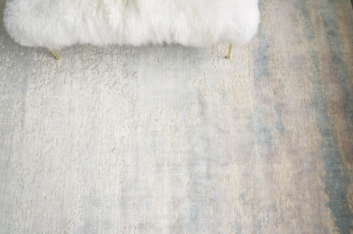Exquisite Rugs Reflections Hand Loomed Bamboo Silk in 2511 Light Beige/Blue 8' x 10' Area Rug